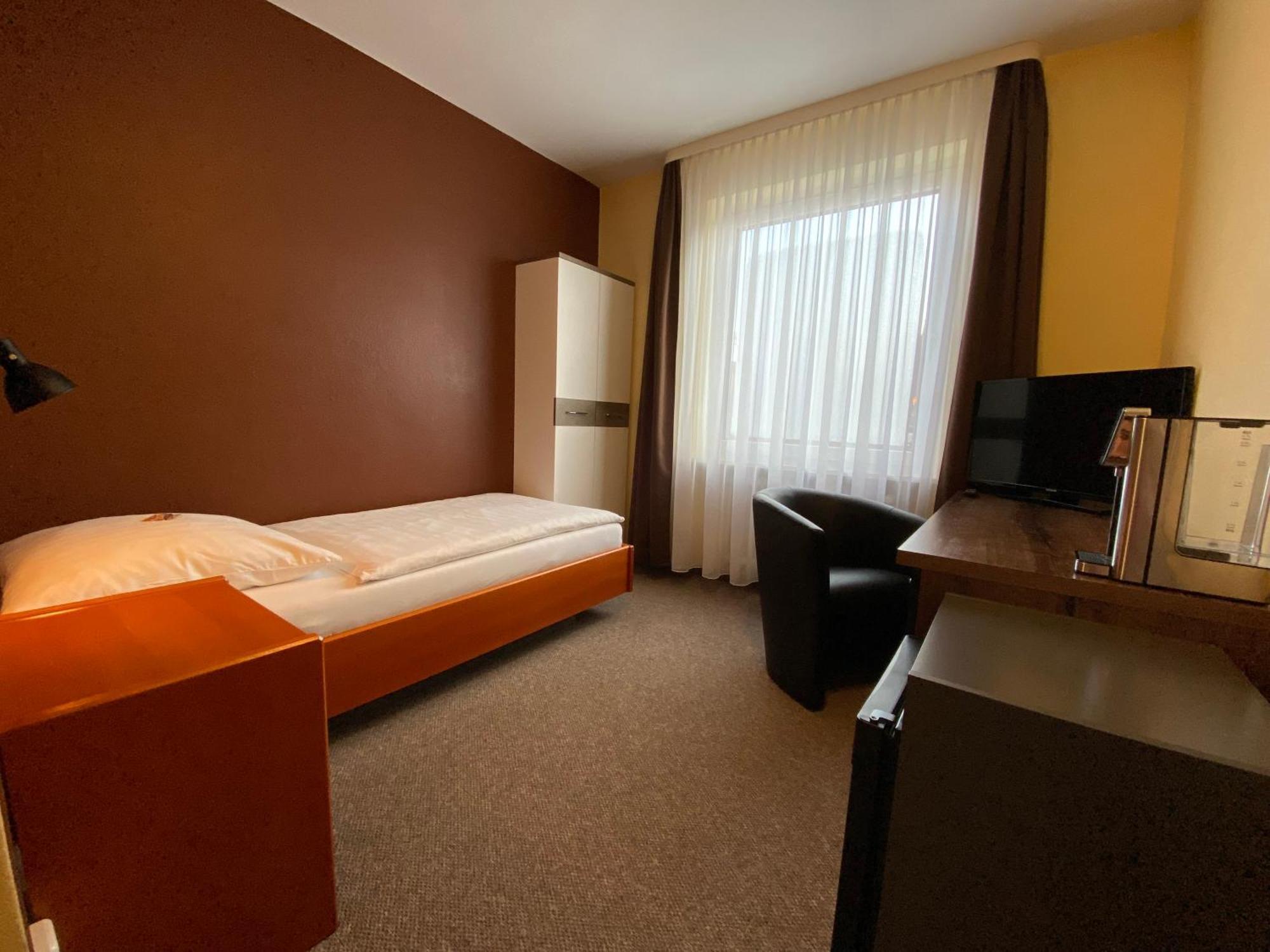 Hotel Adamidis *